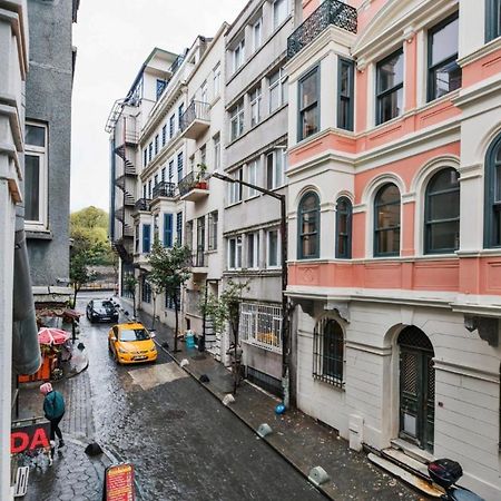 Taksim Devrim House Apartamento Istambul Exterior foto