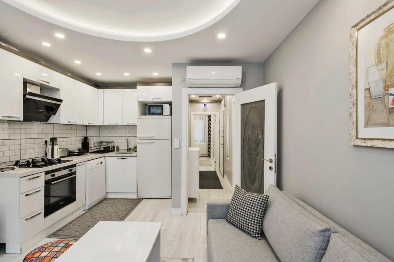 Taksim Devrim House Apartamento Istambul Exterior foto