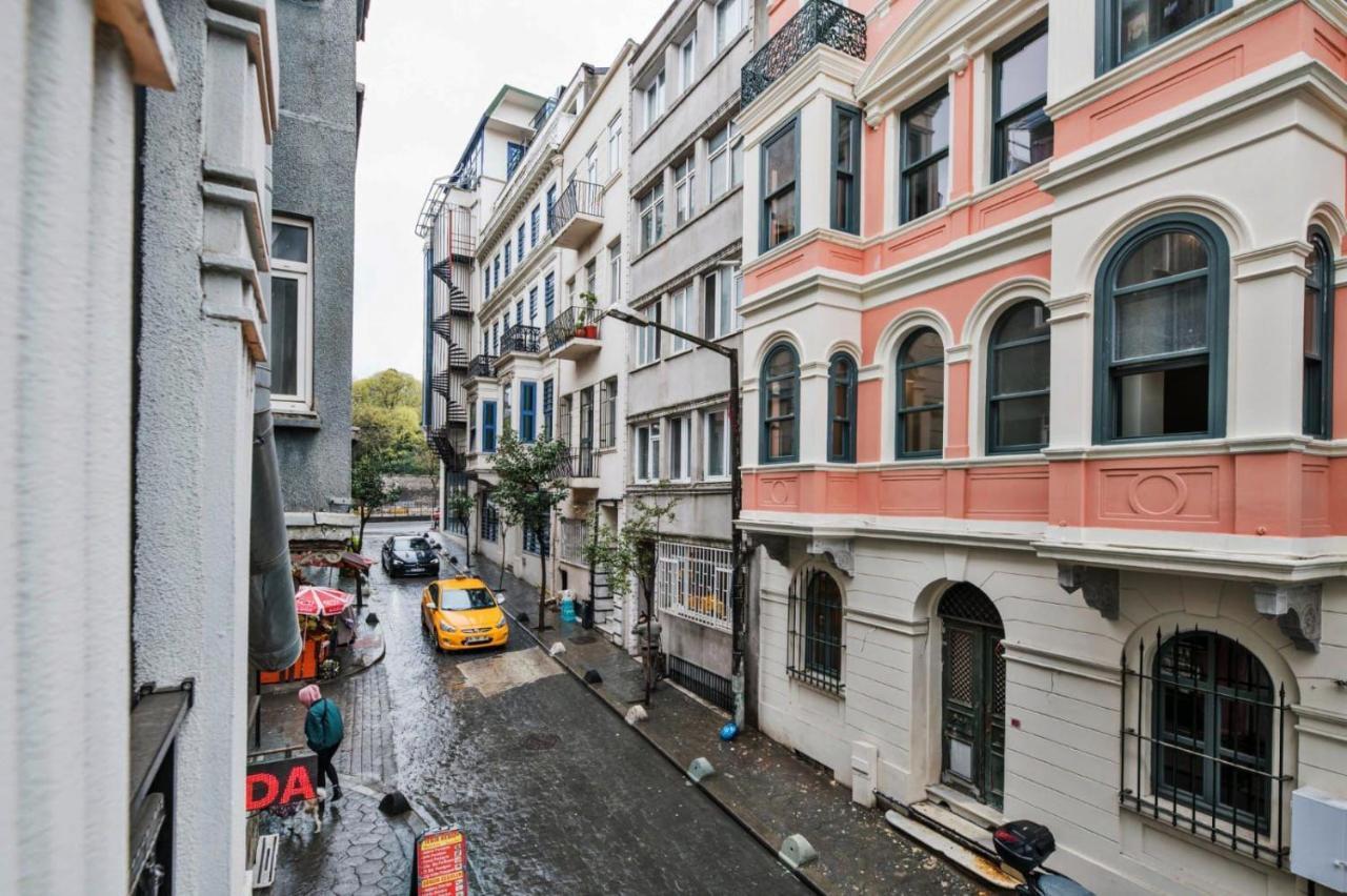 Taksim Devrim House Apartamento Istambul Exterior foto