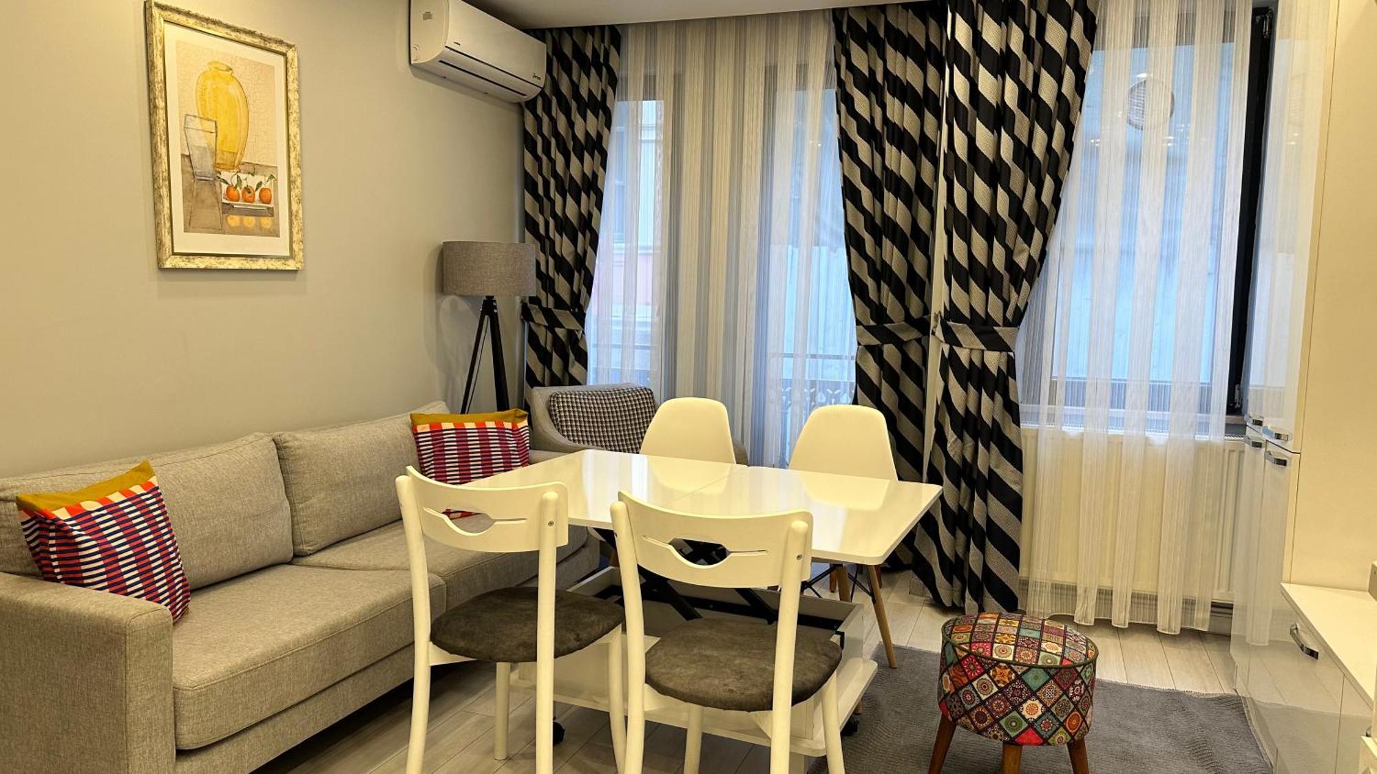 Taksim Devrim House Apartamento Istambul Exterior foto