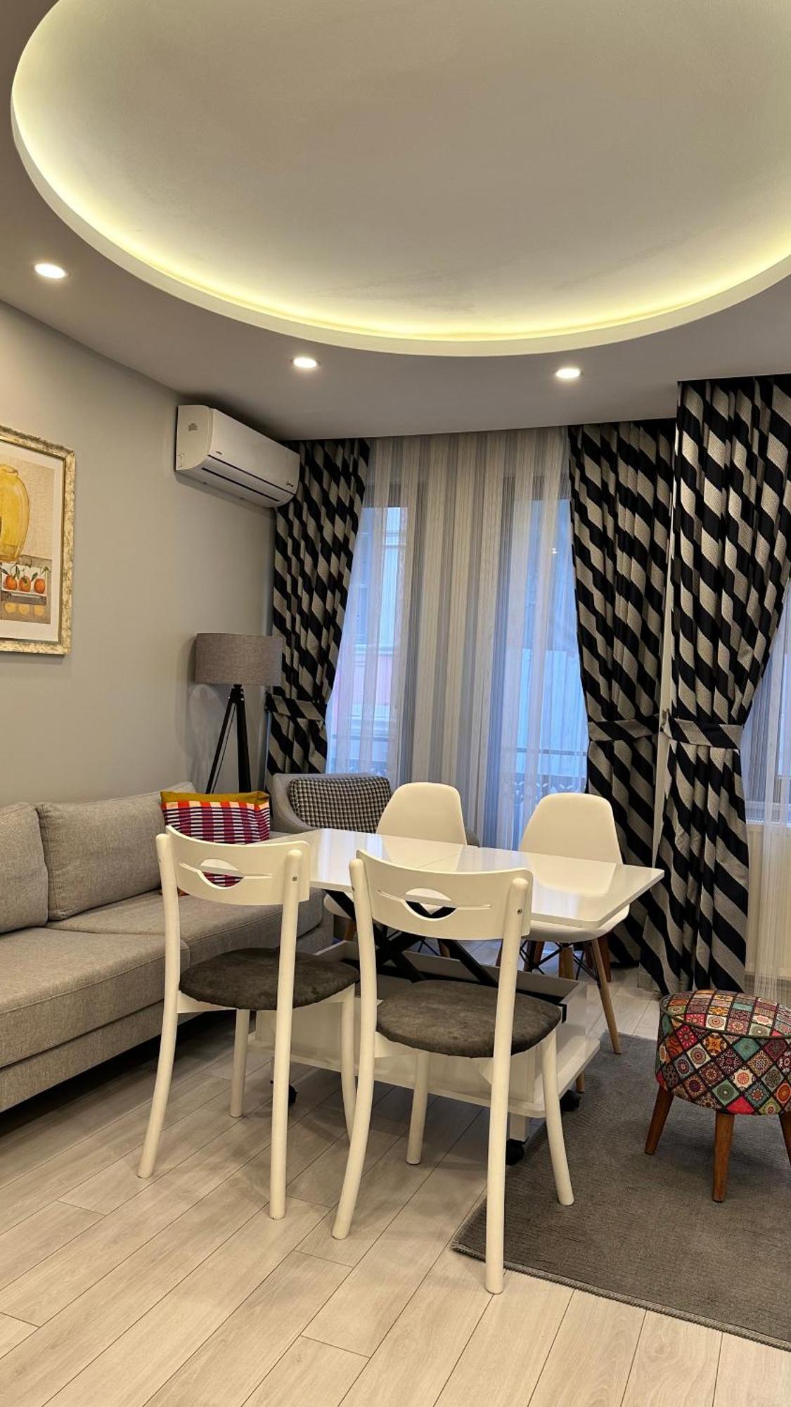 Taksim Devrim House Apartamento Istambul Exterior foto